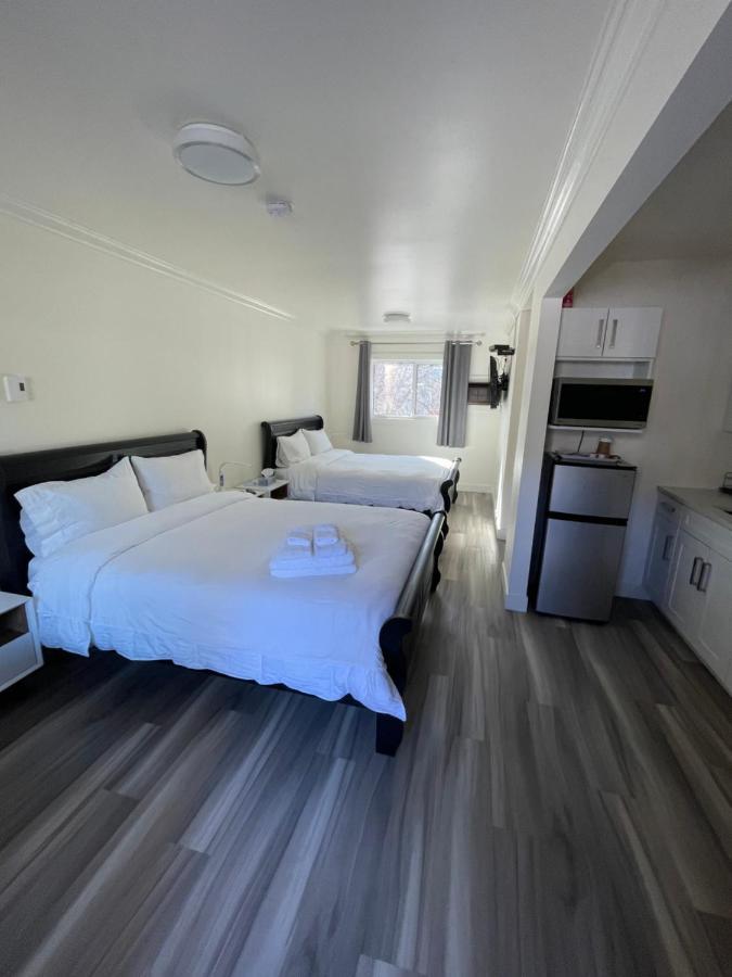 Destination Inn เรเดียมฮอตสปริงส์ ภายนอก รูปภาพ