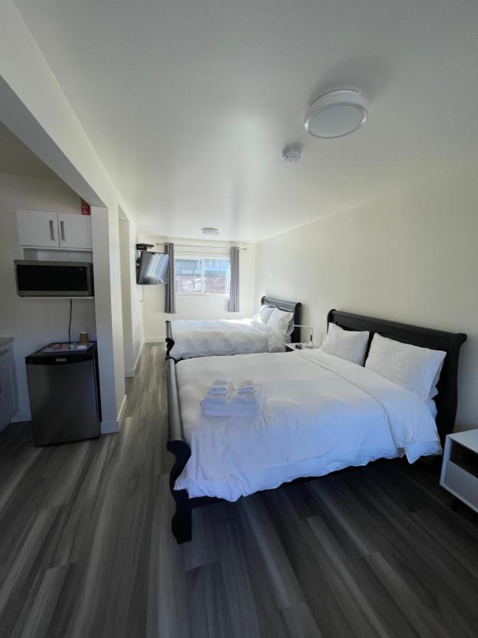 Destination Inn เรเดียมฮอตสปริงส์ ภายนอก รูปภาพ