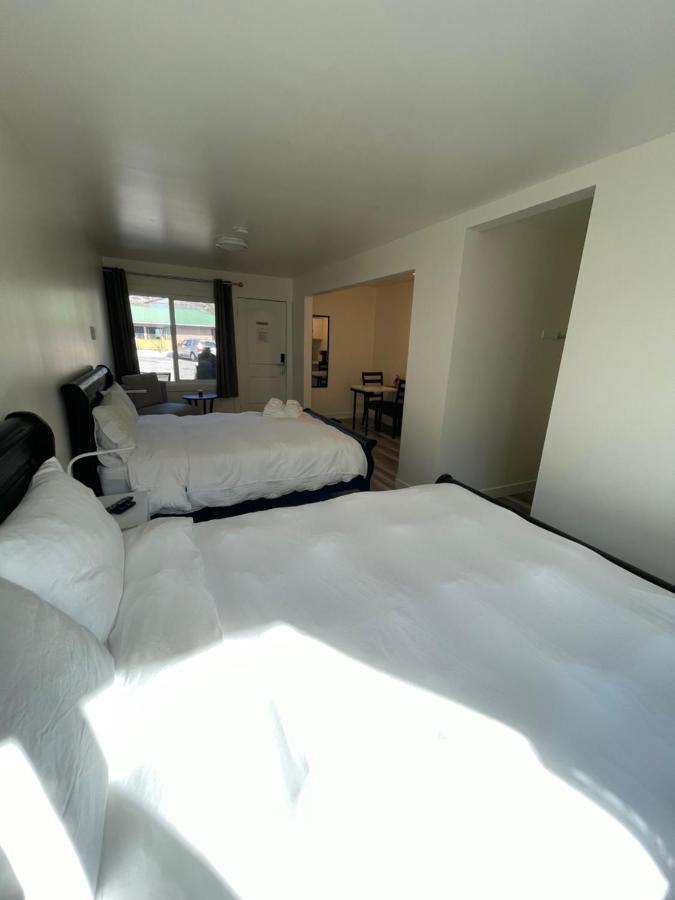 Destination Inn เรเดียมฮอตสปริงส์ ภายนอก รูปภาพ